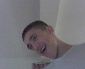 vla mon.................................frere